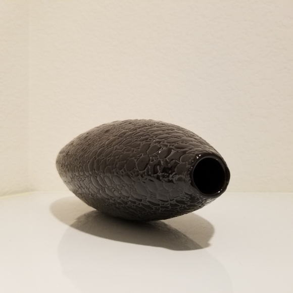 MCM Black Ceramic Oval Vase, 10" tall Crocodile Pattern Black Floral Bud Vase - Picture 8 of 8